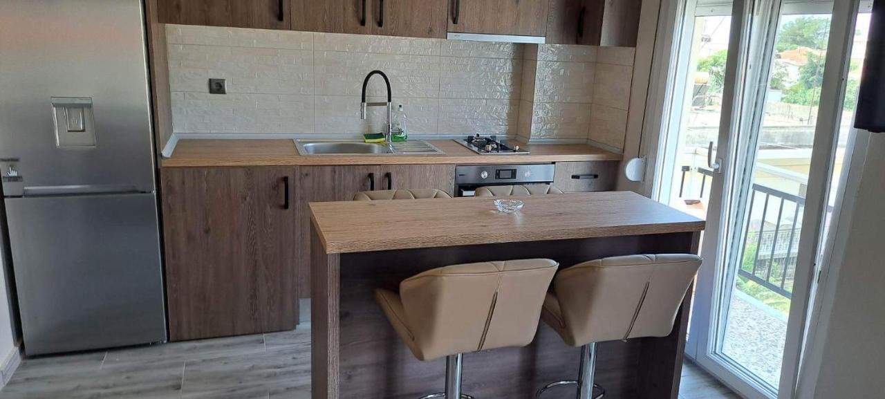 Angela Apartments Fanarion Luaran gambar
