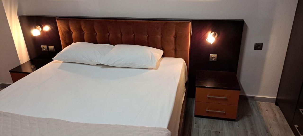 Angela Apartments Fanarion Luaran gambar